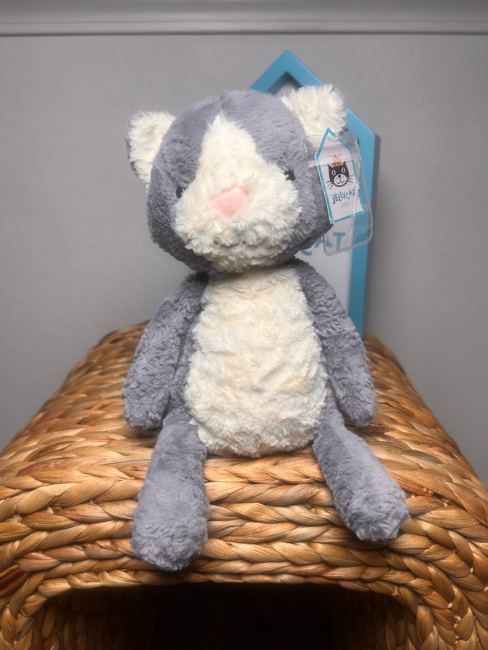 Jellycat Tuffet Cat / BNWT / Retired / Rare & VHTF